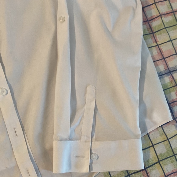 CHICO’S White no iron sz. 3  long sleeve or rolls up and buttons $28 - Picture 2 of 4